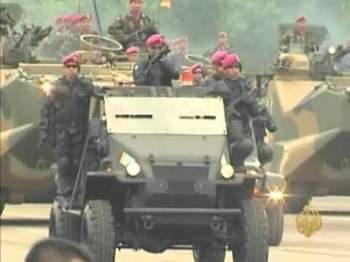 القوات المسلحة الإندونيسية تعلن عن تعليق التعاون مع الجيش الأسترالي