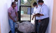 الصدفة تقود سريلانكي للعثور على أكبر حجر ياقوت أزرق في العالم قيمته 100 مليون دولار