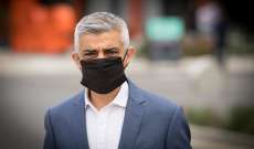 رئيس بلدية لندن: الحكومة تستعد لحظر التجمعات الخاصة في أماكن مغلقة بالعاصمة بسبب كورونا