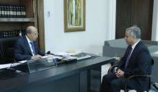 الرئيس عون اطلع من طرابلسي على إقرار لجنة التربية النيابية لقانون الهوية التربوية