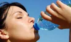 الإكثار من شرب الماء يساعد على حرق السعرات الحرارية