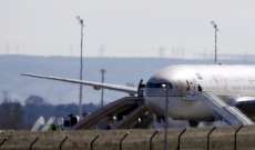 طائرة سعودية تهبط اضطراريا بمطار القاهرة بعد اصابة احد الركاب بوعكة صحية