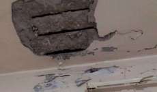 انهيار جزء من سقف مطبخ منزل الحاج محمود دهشة في عين الحلوة