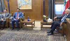 حمية: وزير النقل العراقي التقى بري ووضعه في دعوة العراق للبنان ليكون جزءًا من 