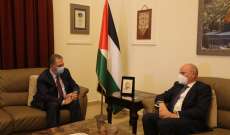 سفيرا فلسطين وألمانيا عرضا لأوضاع اللاجئين وضرورة دعم "الأونروا" ببرامجها