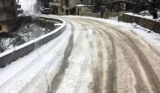 الدفاع المدني: تسهيل حركة المرور في حردين وعلى طريق عام السفيرة التي غمرتها الثلوج