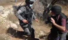 جنود إسرائيليون يعتدون على صحفيين فلسطينيين شمال رام الله