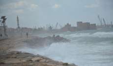النشرة: تعليق حركتي الملاحة البحرية في مرفأ صيدا مع اشتداد العاصفة 