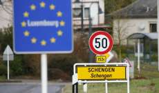 الفرنسيون والألمان والإيطاليون مع التخلي عن الحدود المفتوحة في أوروبا