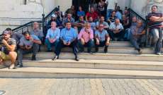 عمال بلدية طرابلس نفذوا اعتصاماً احتجاجا على قرارات يمق