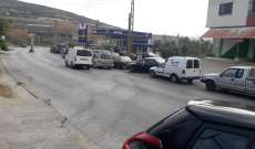 النشرة: عودة طوابير السيارات أمام محطات المحروقات في حاصبيا