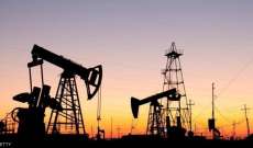 أسعار النفط أغلقت عند أعلى مستوياتها في نحو عامين