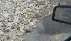 النشرة: قطع جزئي لطريق معبد أشمون - الاولي بسبب انهيار الحجارة