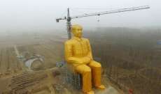 تمثال من الذهب للرئيس الصيني الأسبق