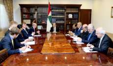 الرئيس عون لوزير الخارجية البريطاني: لبنان يرفض توطين أحد على أراضيه