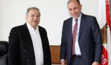 نقيب الصحافة استقبل السفير التونسي: ليلتف العرب حول لبنان ويساندوه