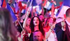 زعيم اليسار الراديكالي الفرنسي يعتبر أن على رئيس الوزراء المغادرة وعلى تحالف اليسار أن يحكم