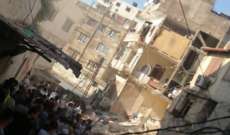 انتشال مسنة من تحت الركام من المبنى المنهار في طرابلس ونقلها الى المستشفى