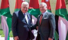 الرئيس الفلسطيني بحث مع الملك الأردني التصعيد الإسرائيلي في المسجد الأقصى