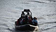العثور على طالبي لجوء سوريين على متن قارب بالقرب من اليونان