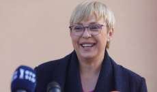 انتخاب المحامية ناتاشا بيرتس موسار رئيسة لسلوفينيا وهي أول امرأة تتولى هذا المنصب