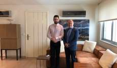 تيمور جنبلاط عرض وسفير استراليا الاوضاع في لبنان والمنطقة