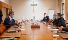 معوض بحث مع رئيس جامعة الروح القدس وعدد من العمداء بتطوير شراكة استراتيجية