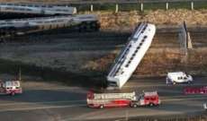 إصابة 10 أشخاص في اصطدام قطار بشاحنة في لوس أنجلوس