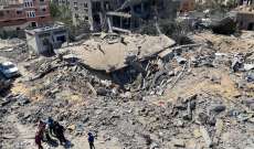 مقتل 7 فلسطينيين وإصابة آخرين بقصف إسرائيلي استهدف منزلَين غرب رفح وشرق غزة