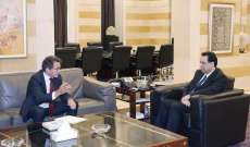 دياب عرض مع سفير المانيا خطة الحكومة المالية وملف الكهرباء