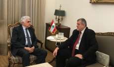 وزير الخارجية يلتقي في هذه الأثناء المنسق الخاص للامم المتحدة في لبنان