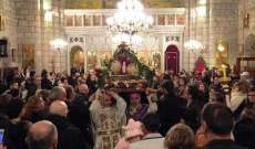الموارنة والارثوذكس والكاثوليك يجتمعون في خدمة واحدة لرتبة جناز السيد المسيح في ضهور الشوير