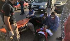 اصابة مواطن بحادث صدم عند مدخل مدينة صور