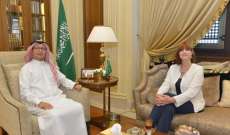 السفير السعودي بحث مع سفيرة كندا آخر التطورات التي تشهدها الساحة السياسية اللبنانية