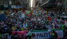الآلاف تظاهروا في نيويورك دعمًا للفلسطينيين وللمطالبة بإنهاء 