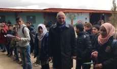 سفير أوكرانيا زار بعض مدارس اللاجئين السوريين في البقاع