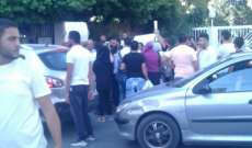 النشرة: وقفة احتجاجية أمام مستشفى غسان حمود احتجاجا على وفاة طفلة