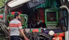 مقتل 13 شخصاً وإصابة 8 آخرون إثر تدهور حافلة في إندونيسيا