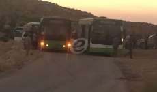 بدء تحرك حافلات مسلحي سرايا أهل الشام من فليطة إلى منطقة الرحيبة