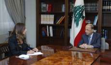 الرئيس عون عرض مع عكر الصعوبات التي تواجه النقل بين لبنان وسوريا 