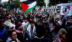الاف الأشخاص تظاهروا في باريس احتجاجاً على الغارات الإسرائيلية على مدينة رفح