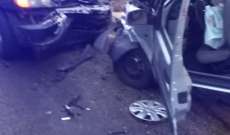 النشرة: 4 جرحى بحادث سير مروع على طريق وادي النميرية
