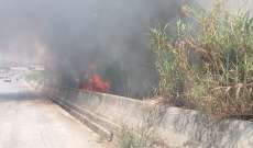 إصابة عنصرين من الدفاع المدني خلال إخماد حريق أراض عشبية بين المحمرة وبحنين