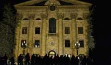 الشرطة الأرمينية تستعيد السيطرة على البرلمان ومقر الحكومة في يريفان