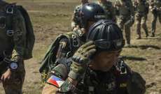 دفاع الفلبين: اصابة قيادي متطرف متهم بخطف اميركيين في غارات للجيش