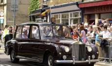 عرض سيارة الملكة إليزابيث الثانية في مزاد رولز رويس العلني