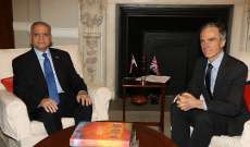 وزير خارجية العراق بحث مع وزير دولة بريطاني بالعلاقات الثنائية وإعادة الإعمار