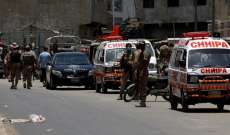 مقتل 20 شخصا وإصابة 6 جراء حادثة اصطدام حافلة ركاب مع صهريج نفط في باكستان