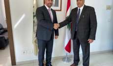 السفير الهندي إلتقى سلام: عرضت إمكان إستعانة لبنان بشركات هندية لتقديم دراسة جدوى لإعادة إعمار وإدارة المرفأ