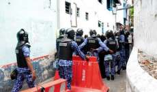 رئيس المالديف أغلق البرلمان وطرد المشرعين